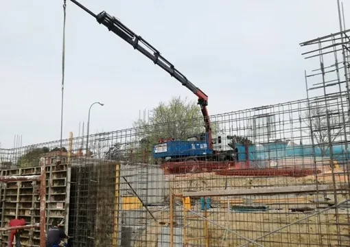 Grúas para construccion en madrid geuas ricar 7